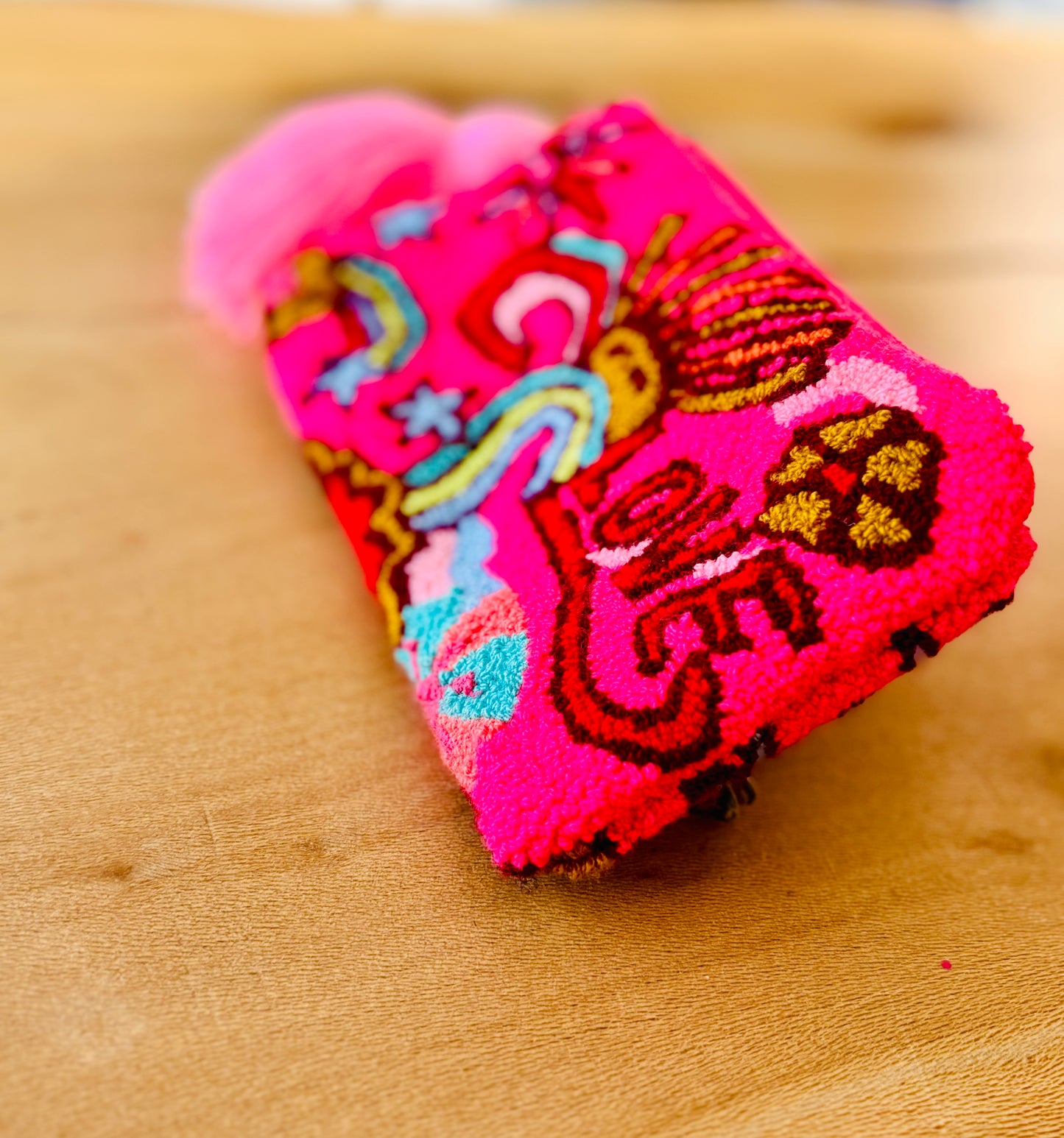Modèle "LOVE" -Porte monnaie Punch Needle