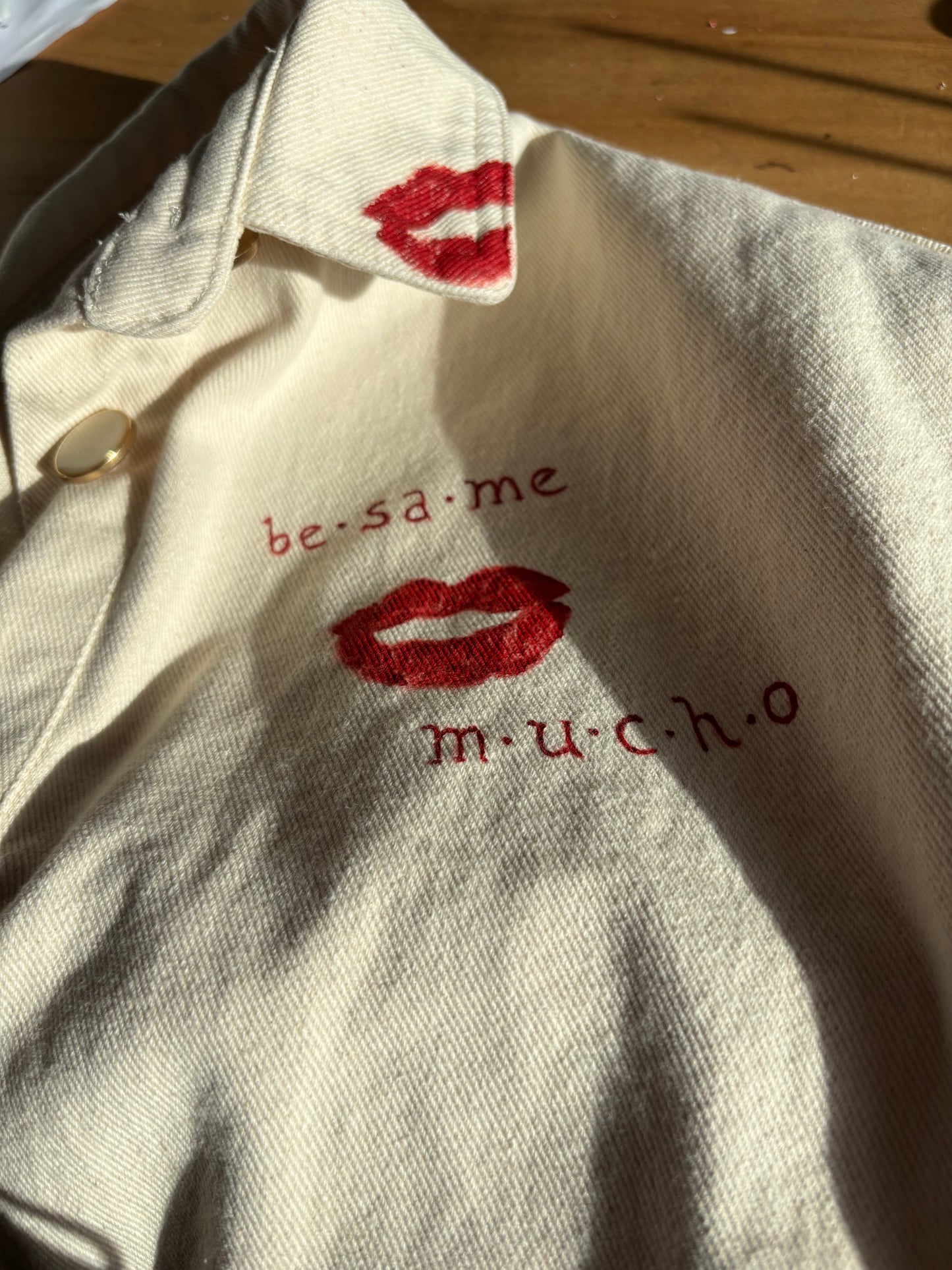 Veste personnalisée "Bésame mucho"