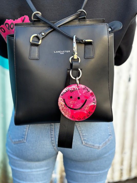 Grigri Porte clé XL "La vie est belle quand on s'en fout"