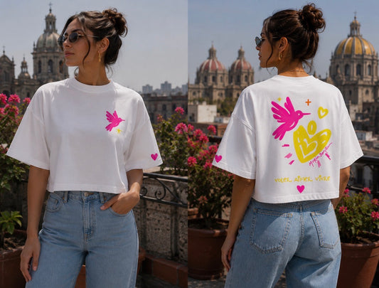 T-shirt Col rond coupe boxy "El vuelo de María"